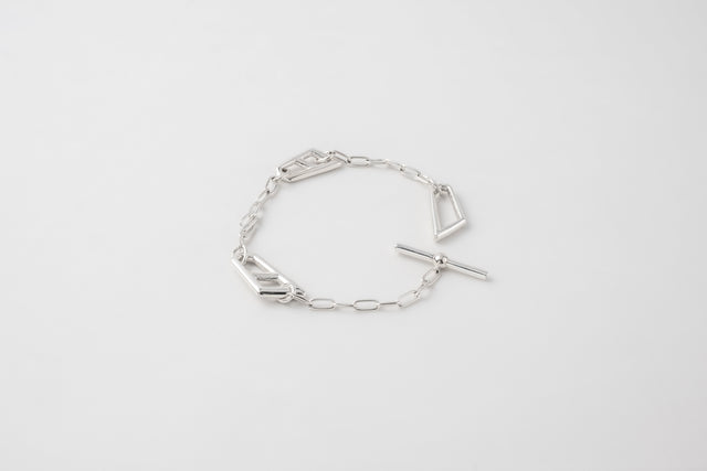 STRUGA Journal — How to Stack and Layer Silver Jewelry — A Minimalist Guide