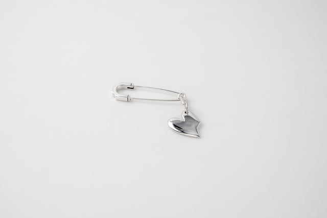 Strugadesign Earring Pin + solid heart.