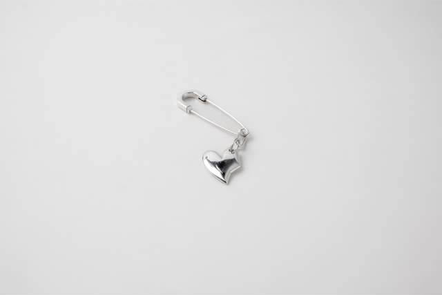 Strugadesign Earring Pin + solid heart.