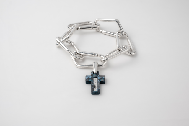 Strugadesign Bracelet carabiner #2 big + cross.