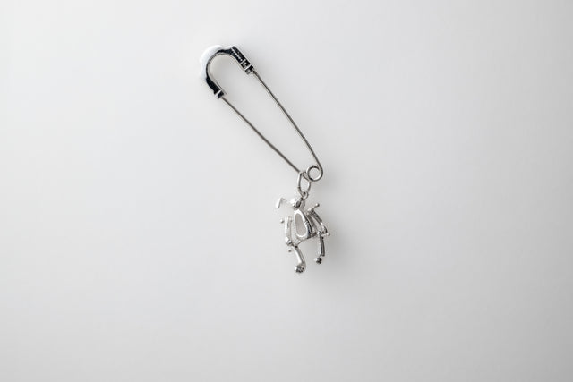 Strugadesign Earring Pin + BearRabit.