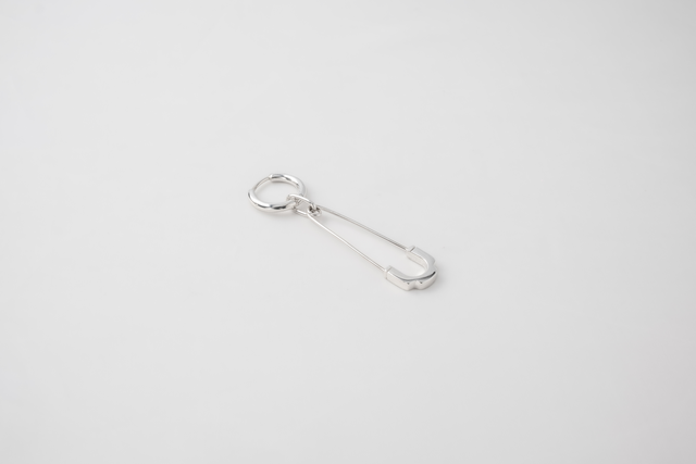 Strugadesign Earring classic + pin.