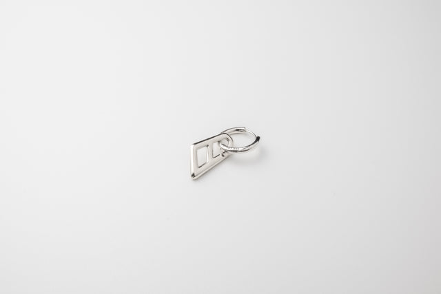 Strugadesign Earring classic + signature link medium.