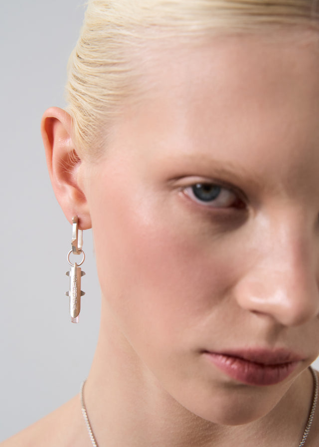Mono Earring Thorn + (L) size Thorn frame with pink tourmaline #9
