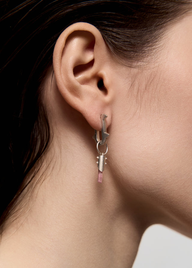Mono Earring Thorn + (M) size Thorn frame with pink tourmaline #11