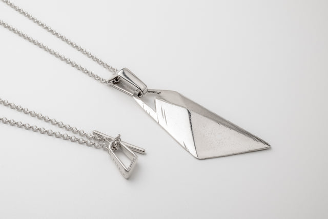 Strugadesign Necklace Signature pyramid.