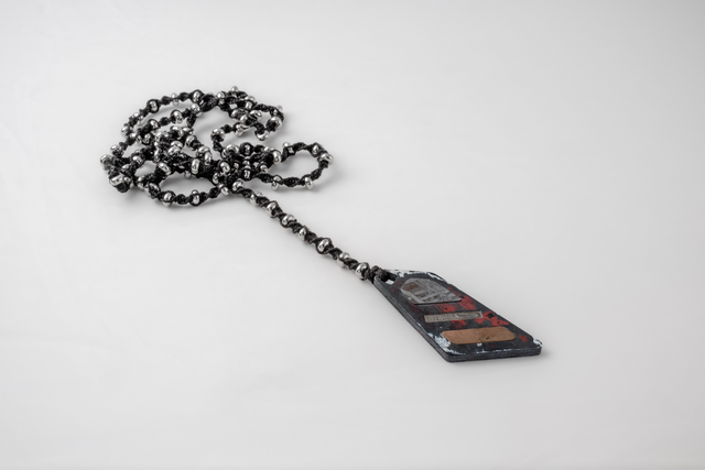 Strugadesign Necklace Asymmetric fused with meteorite Semchan.