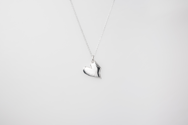 Strugadesign Necklace small solid heart.