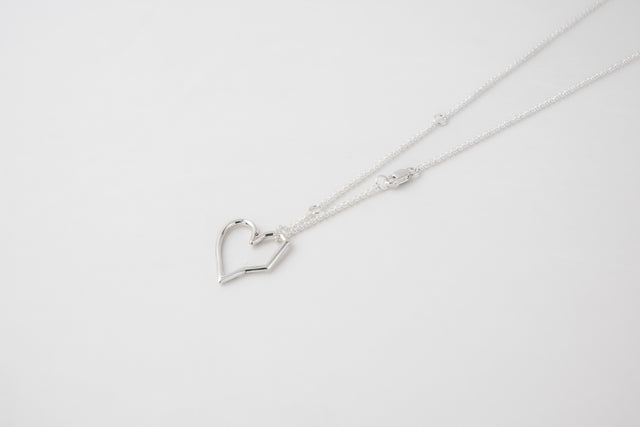 Strugadesign Necklace wire heart.