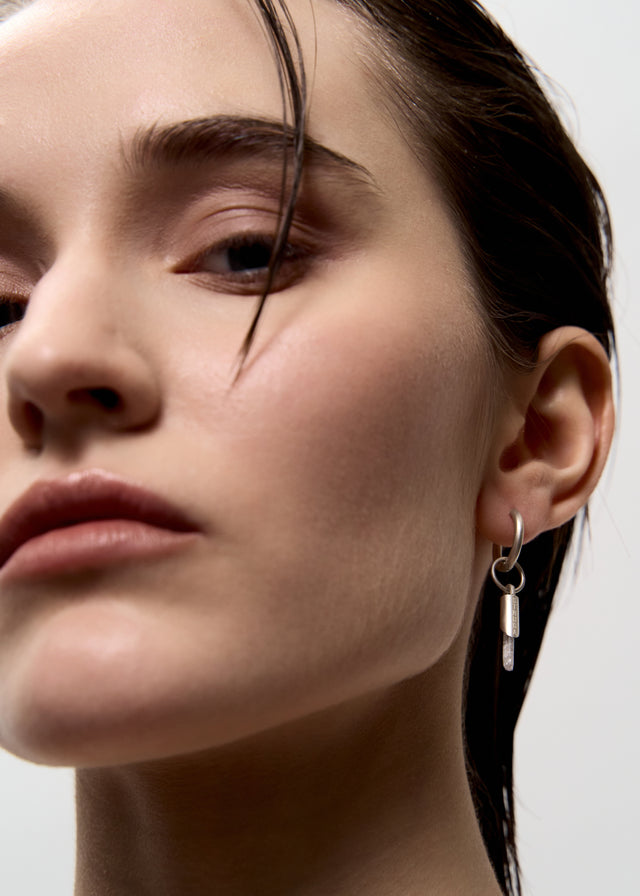 Mono Earring Classic + (M) size cylinder frame with aquamarine #6