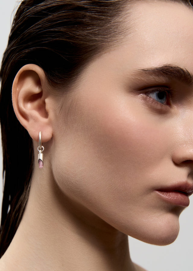 Mono Earring Classic + (S) size cylinder frame with pink tourmaline #7