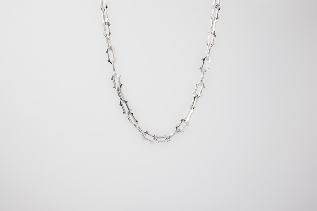 Strugadesign Chain Thorn.